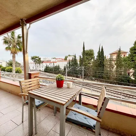 Apartment Costes Road