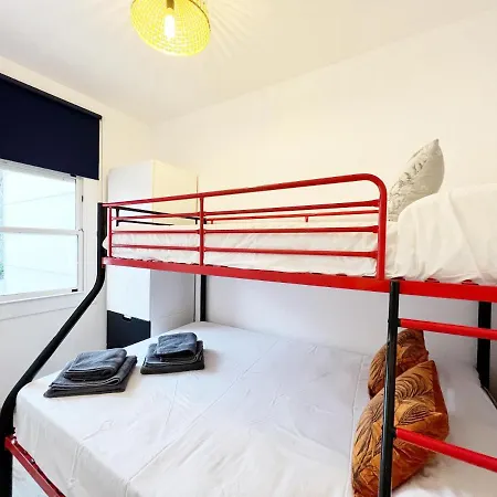 Costes Road Apartment *